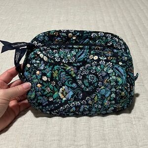 Vera Bradley Dreamer Paisley Cosmetic Bag